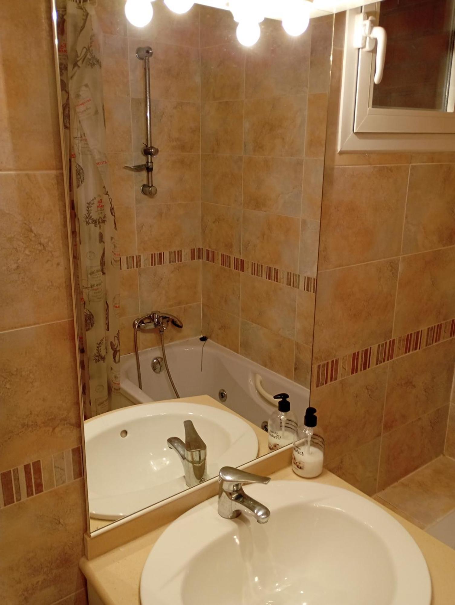 Apartamentos Danesp-Playa De Les Amplaries Marina Dor- Frontales Al Mar Оропеса дел Мар Екстериор снимка